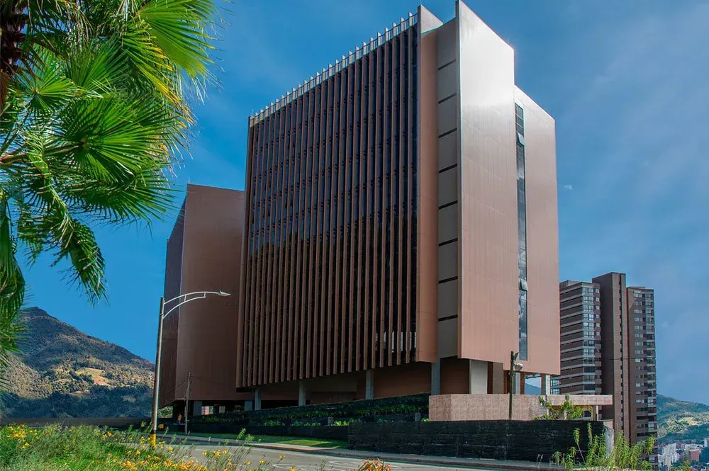 Edificio Access Point, Oficina 1060 — Cra 22 #17-325, Medellín, Antioquia