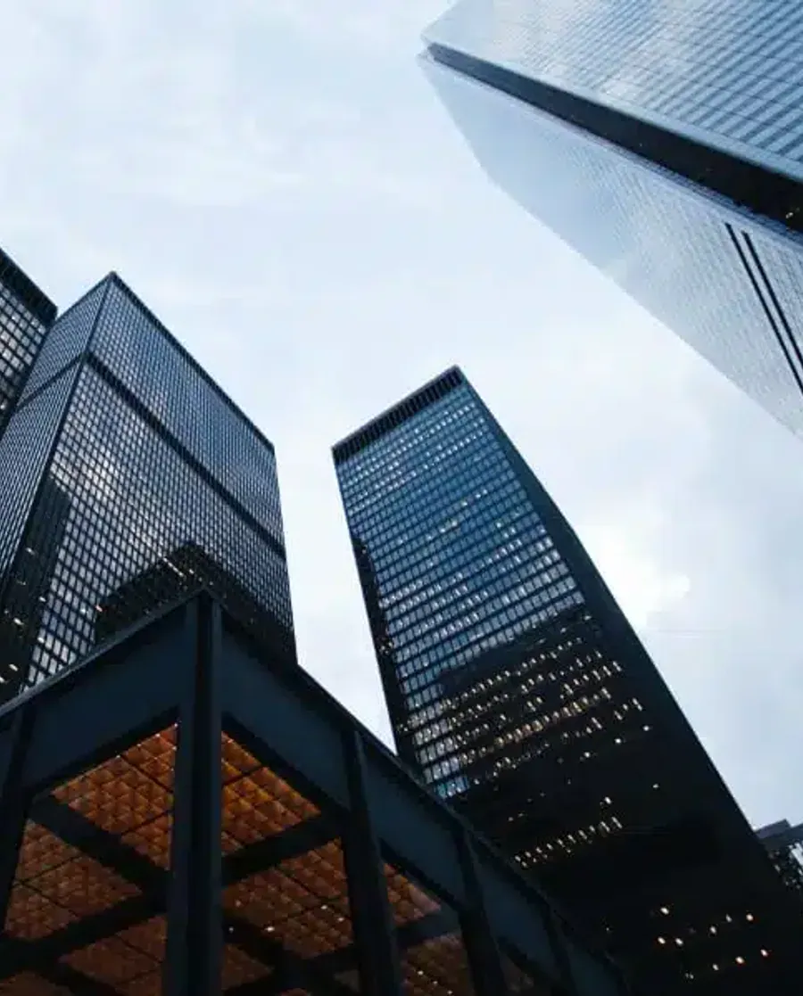 Servicios para Empresas — Innova Agencia de Seguros